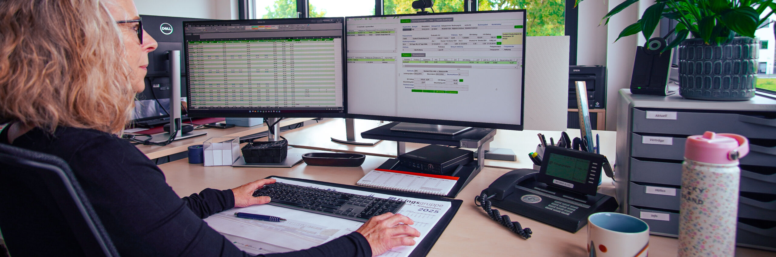 Finanzbuchhalter (m/w/d) – Fringsgruppe Aachen Arbeitsplatz in der Finanzbuchhaltung der Fringsgruppe (Monitore mit Buchhaltungsdaten